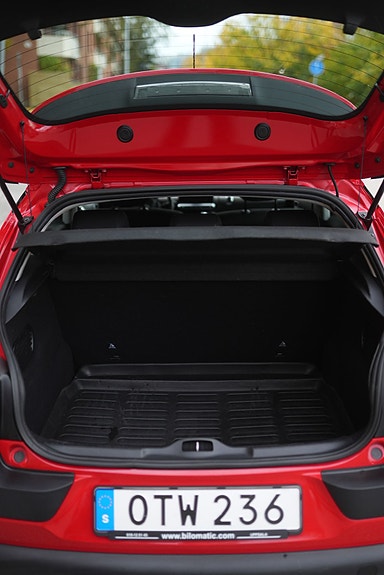 Citroen C4 Cactus 2 of 5