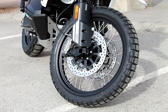 CFMOTO 1000MT-X | BRUTAL ADVENTURE MC 15 of 18