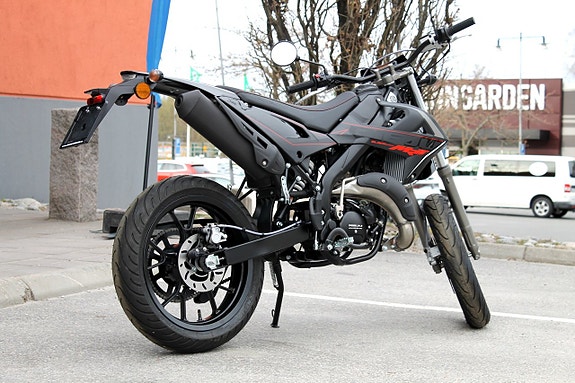 Rieju MRT SM | 2T | BLACK EDITION | MOPED | 45 | MOTARD MOPED 11 of 11