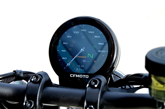 CFMOTO 450 CL-C BOBBER | MC | SÅ PERFEKT EN BOBBER KAN BLI! 7 of 17