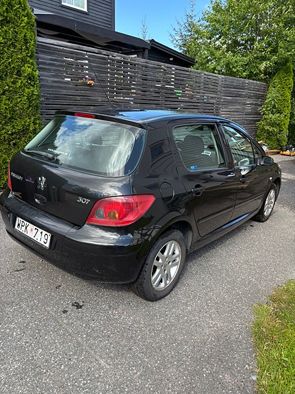 Peugeot 307 3 of 5
