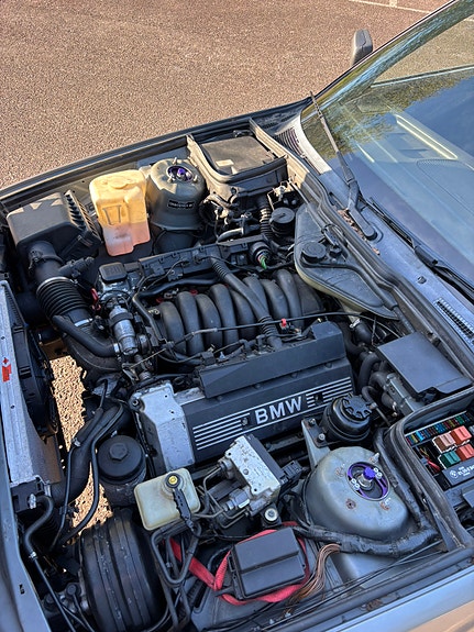 BMW 530i 11 of 11