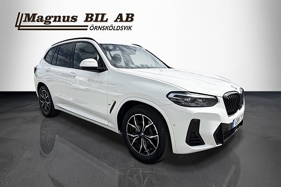 BMW X3 2 of 5