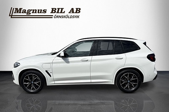 BMW X3 3 of 5