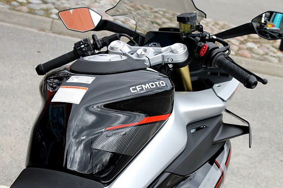 CFMOTO 450SR MC | PARALLELL TWIN 6 of 16
