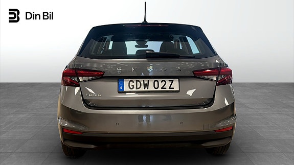 Skoda Fabia 5 of 12