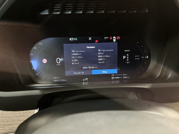 Volvo XC90 15 of 19