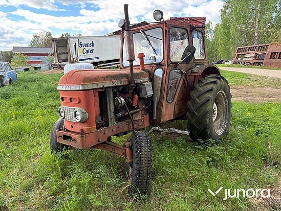 Traktor - Nuffield, 3/45