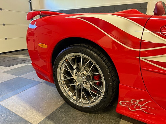 Chevrolet Corvette 16 of 30