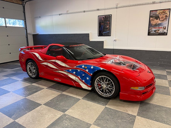 Chevrolet Corvette 22 of 30
