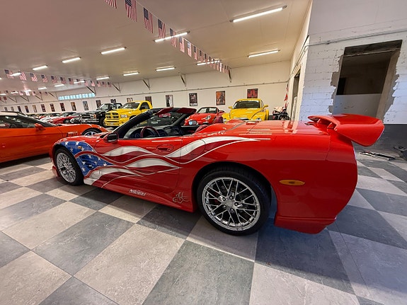 Chevrolet Corvette 8 of 30