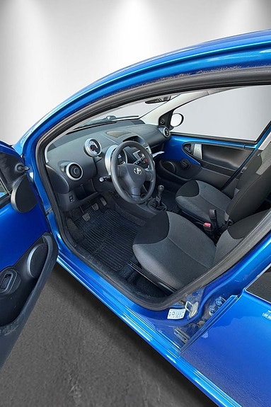 Toyota Aygo 6 of 7