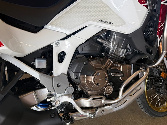 Honda CRF1100D4 Africa Twin DCT Adv Sports 6 of 13