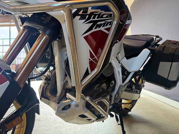 Honda CRF1100D4 Africa Twin DCT Adv Sports 8 of 13