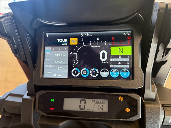 Honda CRF1100D4 Africa Twin DCT Adv Sports 11 of 13