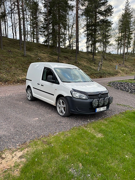 Volkswagen Caddy 2 of 4