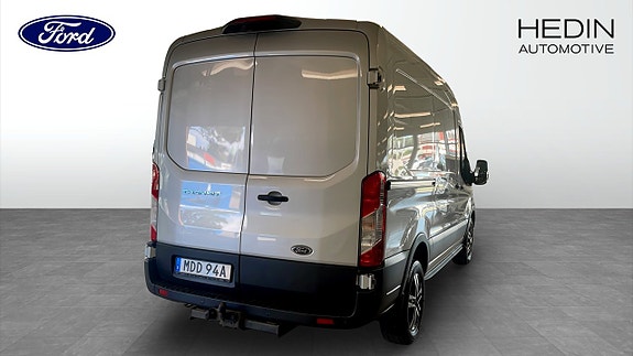 Ford Transit 2 of 5