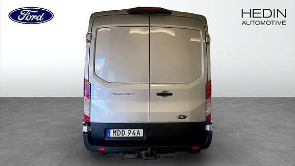 Ford Transit 7 of 9