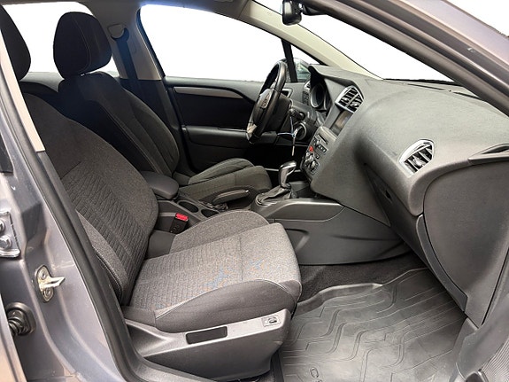 Citroen C4 14 of 15