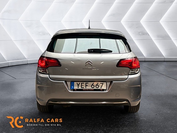 Citroen C4 9 of 15