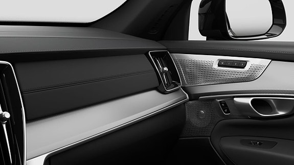 Volvo XC90 23 of 27