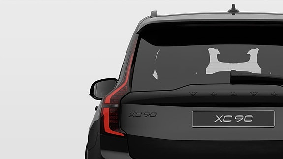 Volvo XC90 15 of 27
