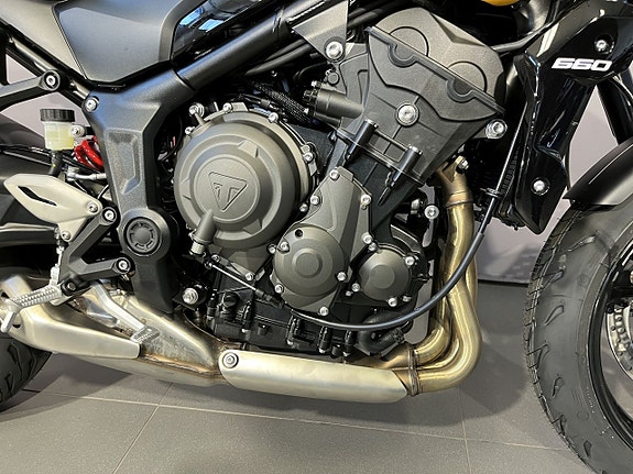 Triumph TRIDENT 660 10 of 15
