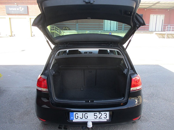 Volkswagen Golf VI 7 of 11