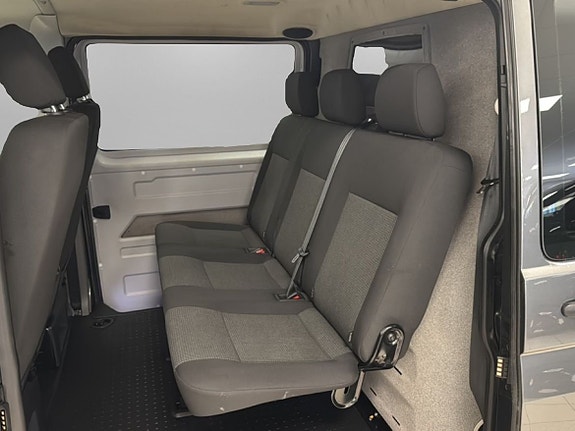 Volkswagen Transporter 11 of 14
