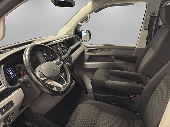 Volkswagen Transporter 10 of 14