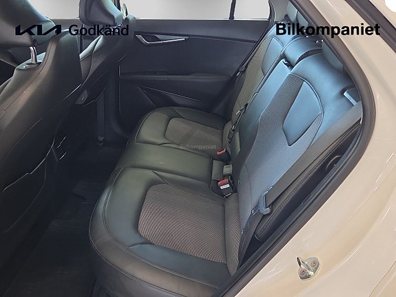 Kia Niro 9 of 14