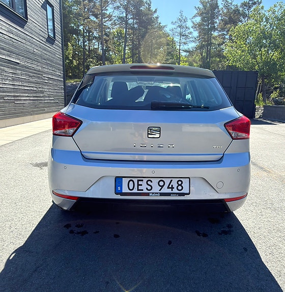 Seat Ibiza 4 of 5