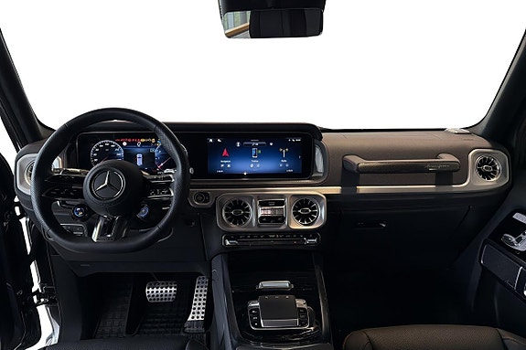 Mercedes-Benz G63 14 of 18