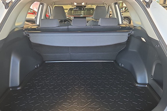 Toyota RAV4 15 of 18