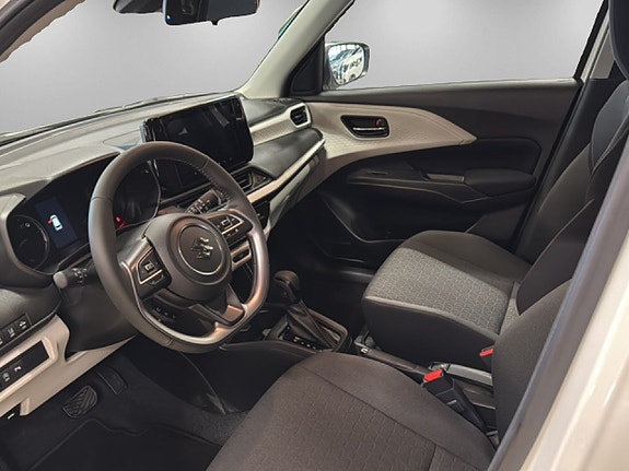 Suzuki Swift 8 of 19