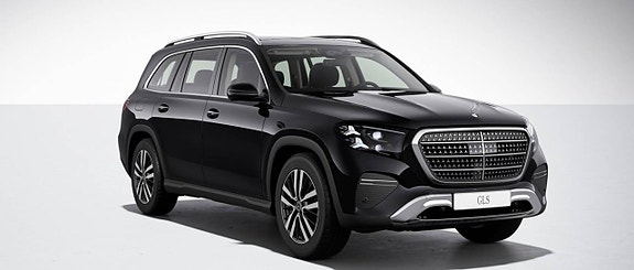 Mercedes-Benz GLS450 d 2 of 11