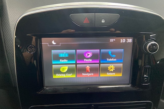 Renault Clio 14 of 21
