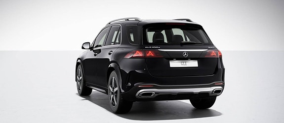 Mercedes-Benz GLE450 3 of 11