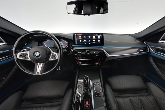 BMW 530e 13 of 25