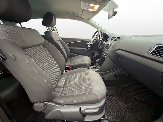 Volkswagen Polo 20 of 26