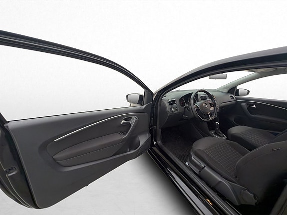 Volkswagen Polo 8 of 26