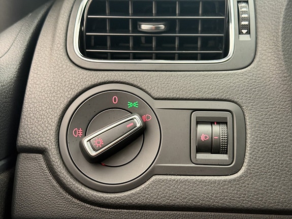 Volkswagen Polo 12 of 26
