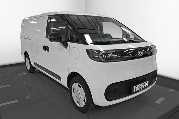 Maxus e-Deliver 5 2 of 9