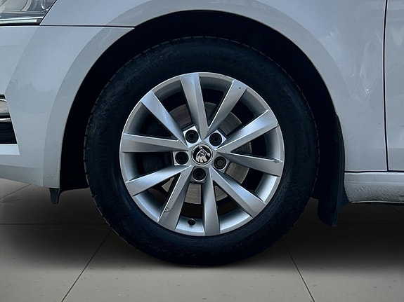 Skoda Octavia 14 of 20