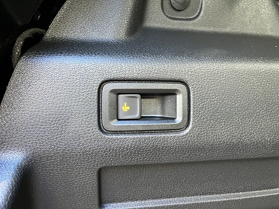 Volkswagen ID. Buzz 9 of 9