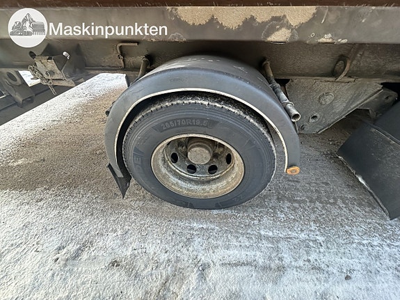 NÄRKO D4YF51H11 lastväxlarsläp 10 of 27