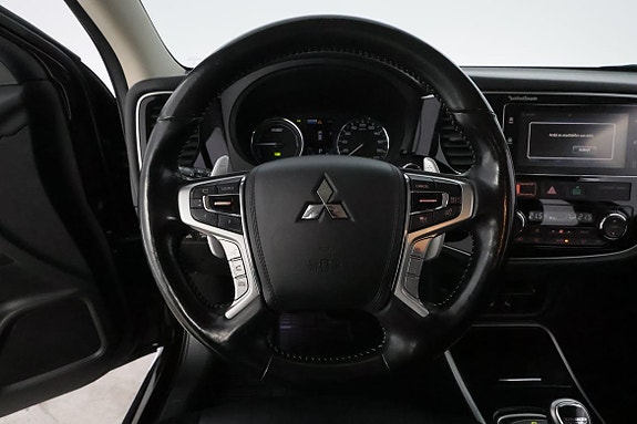 Mitsubishi Outlander 15 of 30