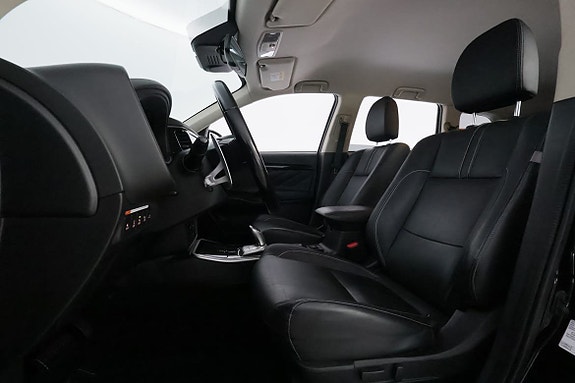 Mitsubishi Outlander 11 of 30