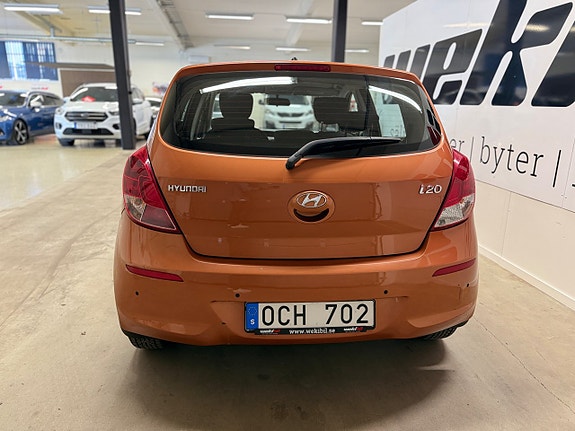 Hyundai i20 4 of 5