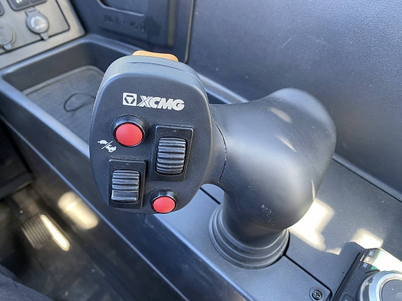 Teleskoptruck XCMG XT 2506 E 5 of 7